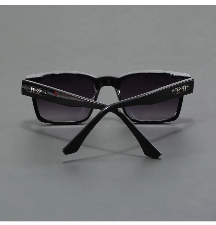 Sunmaster™ – Classic Square Sunglasses