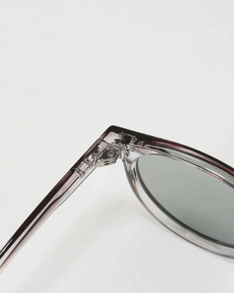 VENICE Old Money Sunglasses